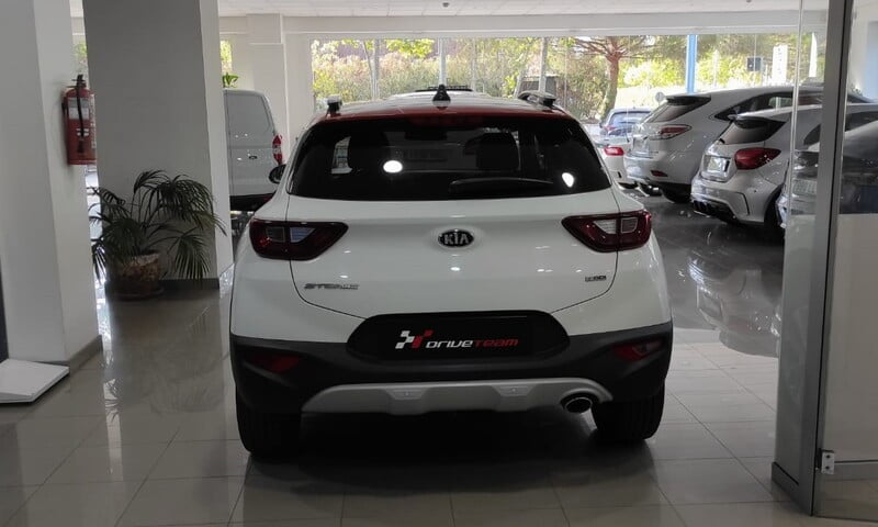 KIA STONIC 10TGDI DRIVE KIA STONIC 10TGDI DRIVE