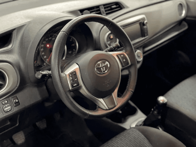 TOYOTA YARIS TOYOTA YARIS